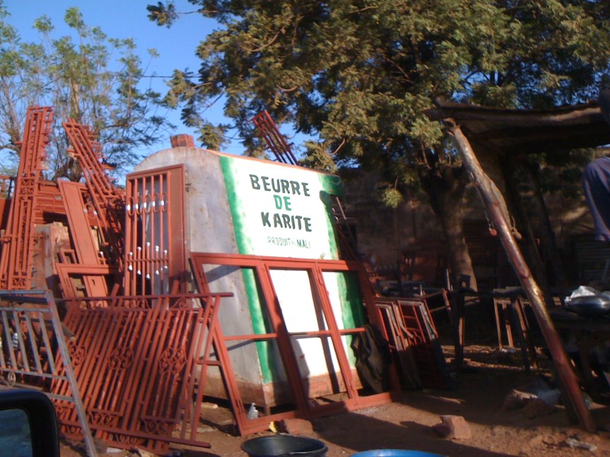 Sénégal, Afrique du Sud : institutionnalisation du genre et dépolitisation des luttes des femmes, un héritage de la&nbsp;colonisation